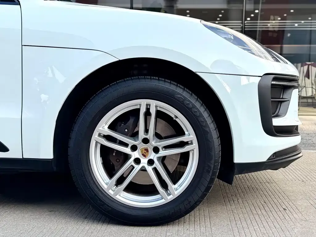Porsche Macan 2023 из CN, фото 8