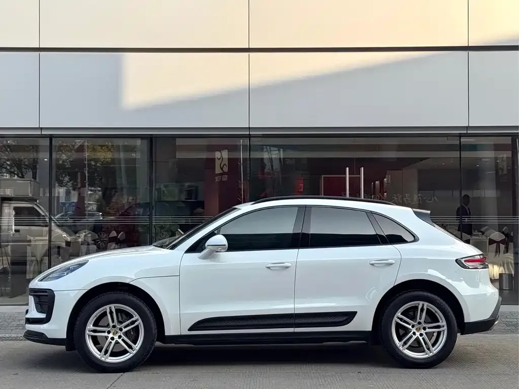 Porsche Macan 2023 из CN, фото 5