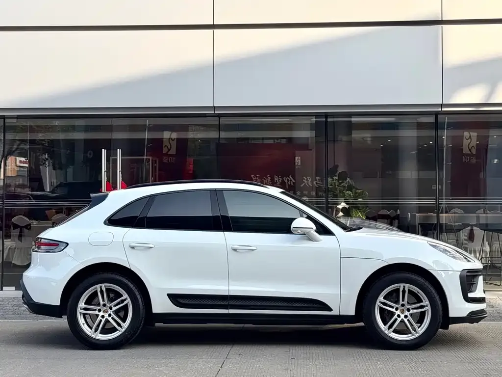 Porsche Macan 2023 из CN, фото 4