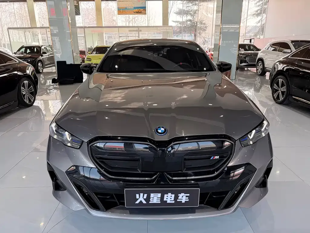 BMW i5 M60 2025 из CN, фото 6