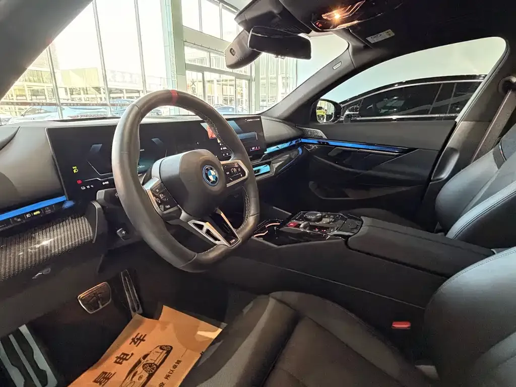 BMW i5 M60 2025 из CN, фото 8