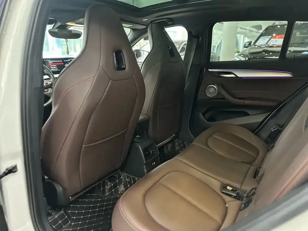 BMW X2 2022 из CN, фото 8