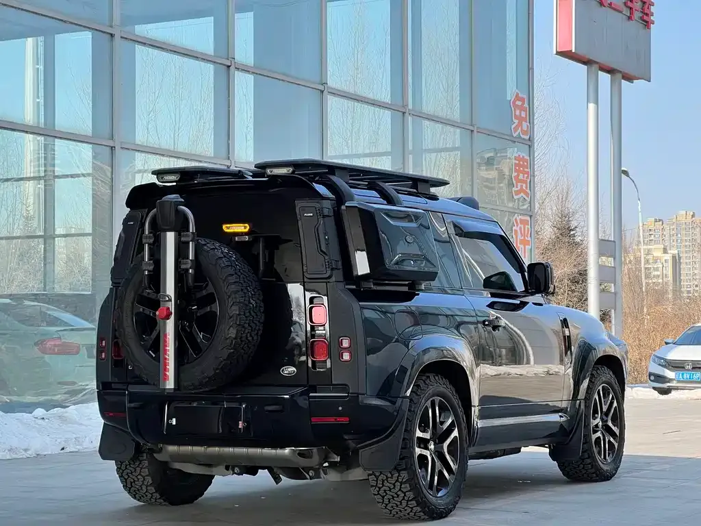 Land Rover Defender — фото 2