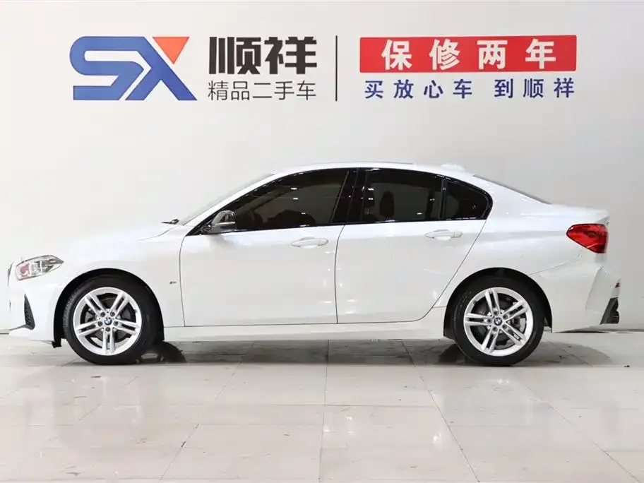 BMW 1 Series 2021 из CN, фото 4