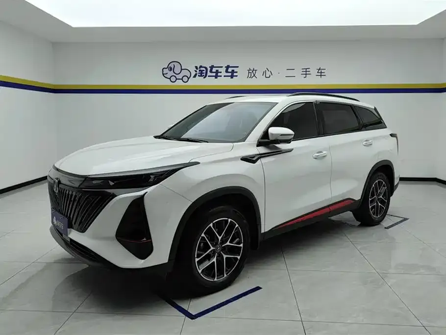 Changan CS75PLUS — фото 1