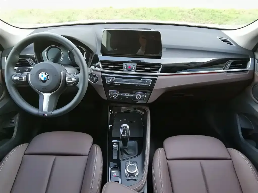 BMW X1 — фото 2