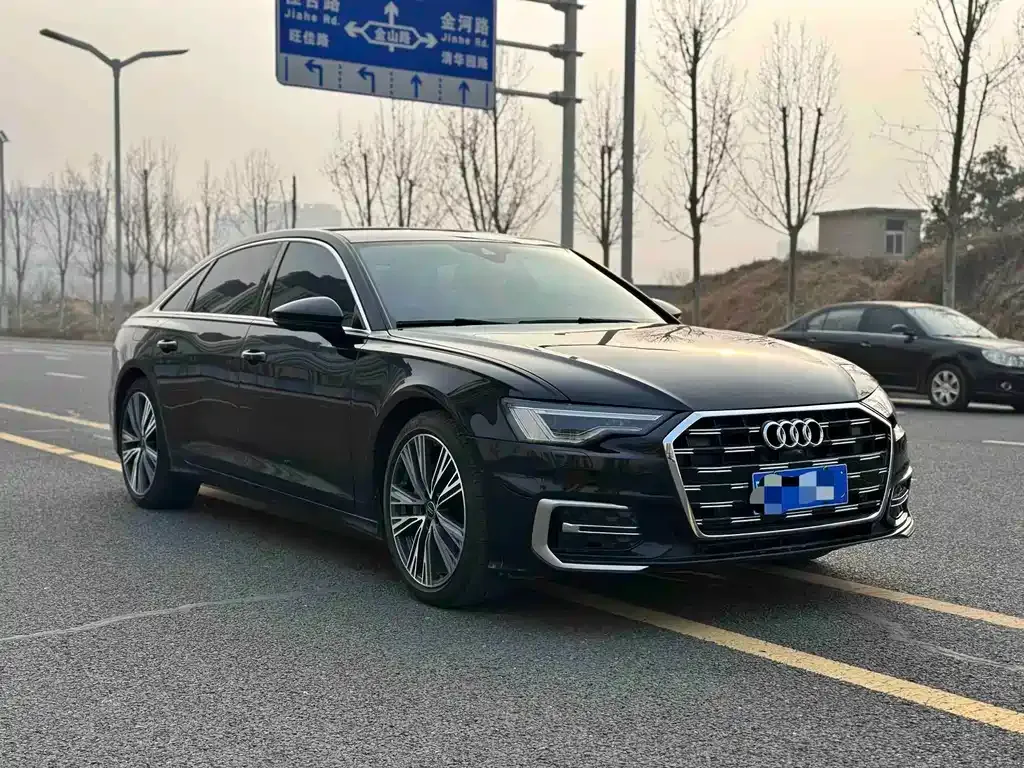 Audi A6L 2023 из CN, фото 7
