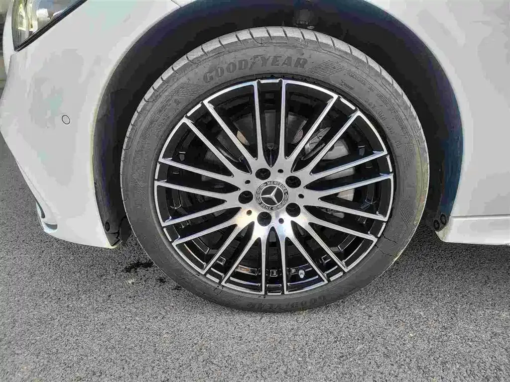 Mercedes-Benz C-Class 2024 из CN, фото 9