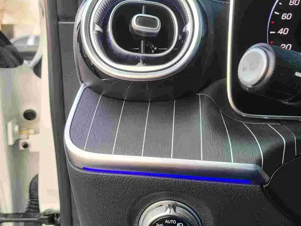 Mercedes-Benz C-Class 2024 из CN, фото 3
