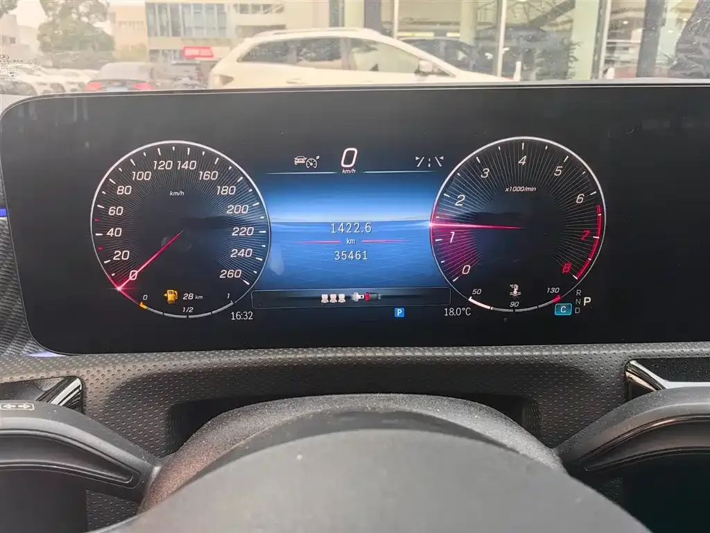 Mercedes-Benz A-Class 2023 из CN, фото 6