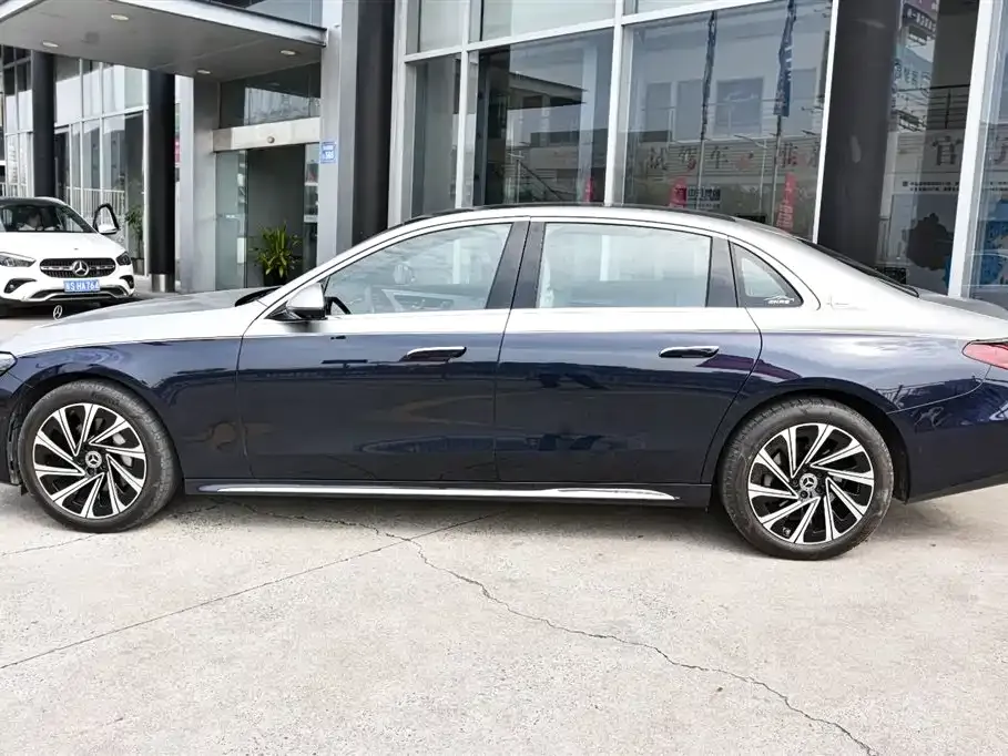Mercedes-Benz E-Class 2024 из CN, фото 10