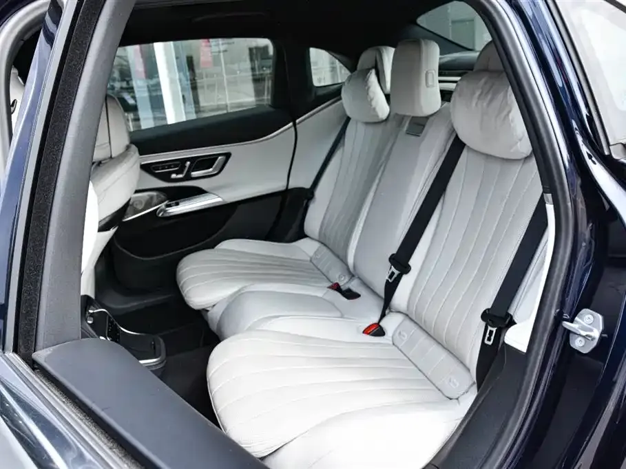 Mercedes-Benz E-Class 2024 из CN, фото 5