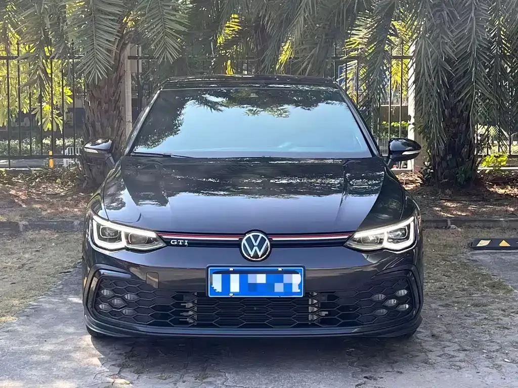 Volkswagen Golf GTI — фото 4