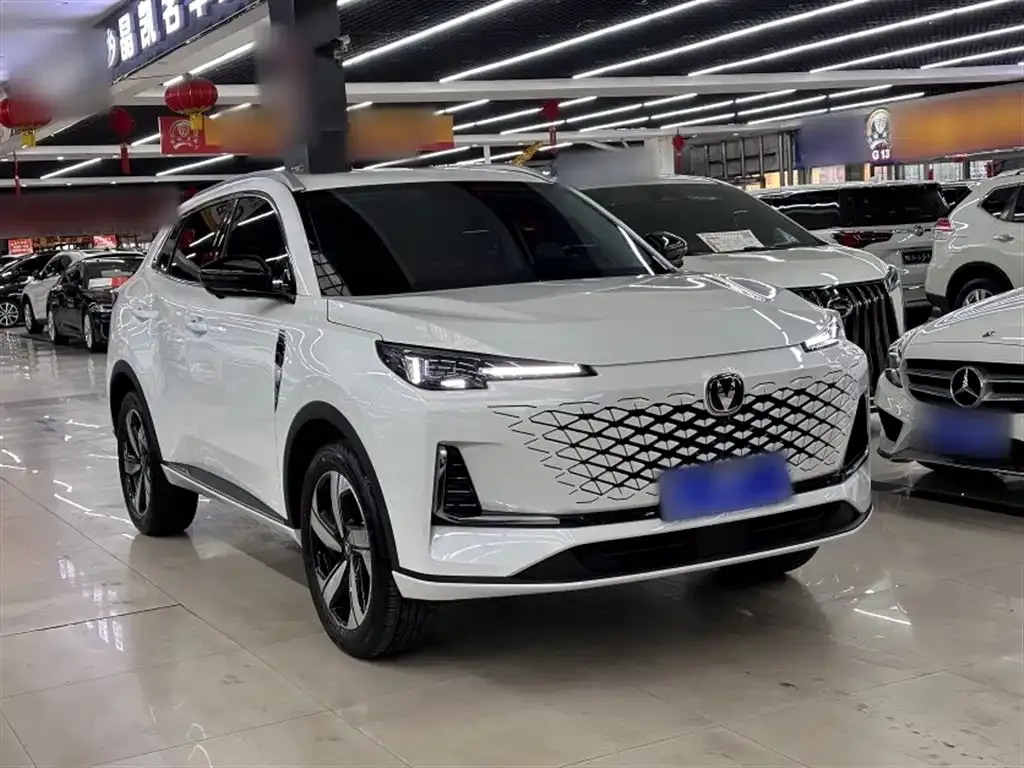 Changan CS55PLUS — фото 9