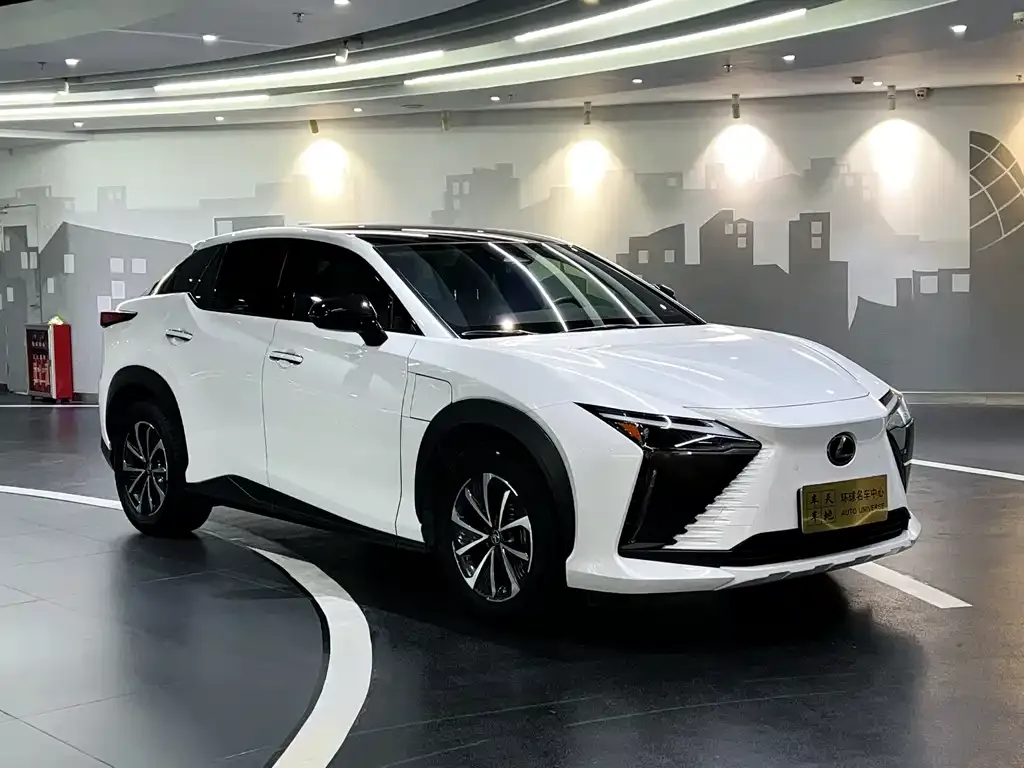 Lexus RZ 2023 из CN, фото 2