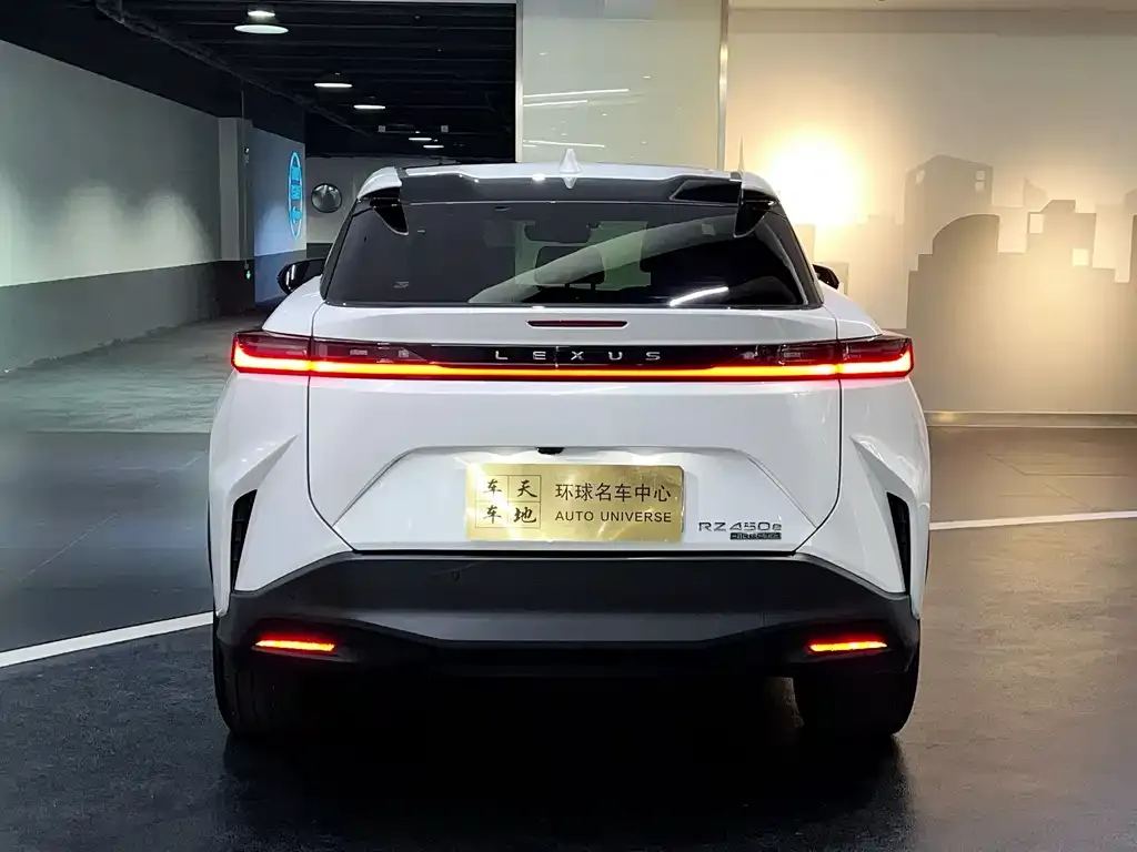 Lexus RZ 2023 из CN, фото 5