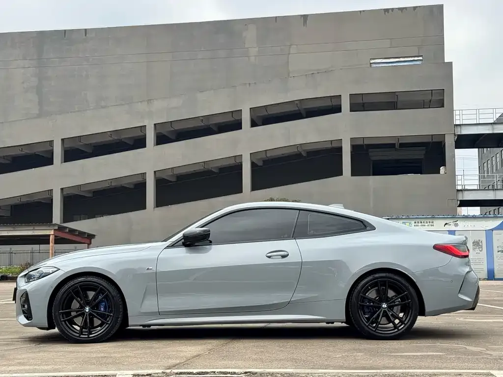 BMW 4 Series 2022 из CN, фото 3
