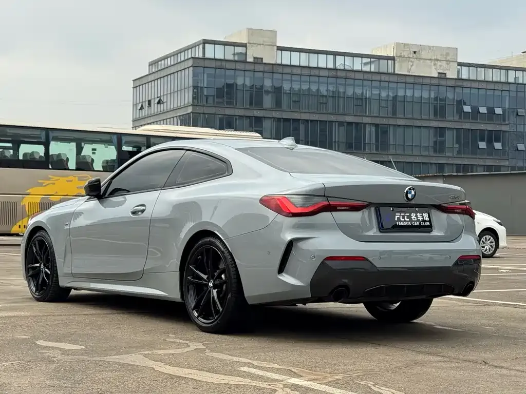 BMW 4 Series 2022 из CN, фото 4
