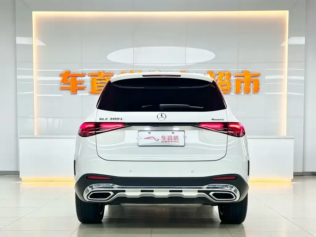 Mercedes-Benz GLC 2023 из CN, фото 2