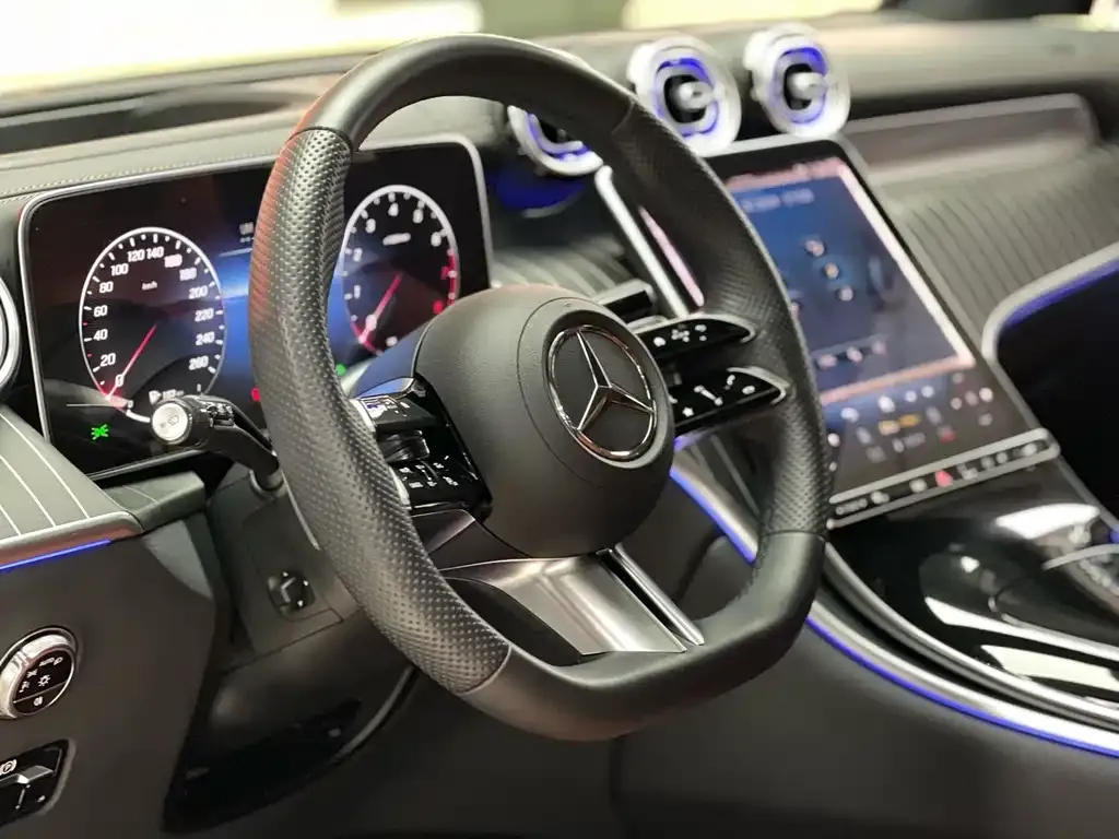 Mercedes-Benz GLC 2023 из CN, фото 9
