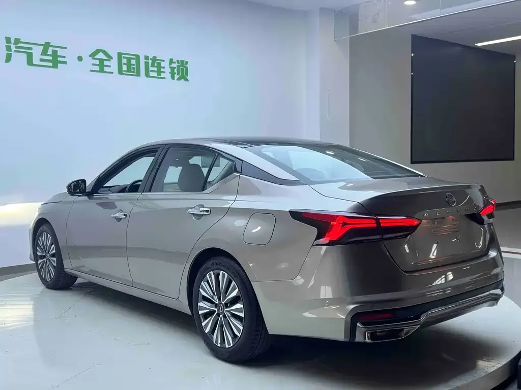 Nissan Teana 2022 из CN, фото 7
