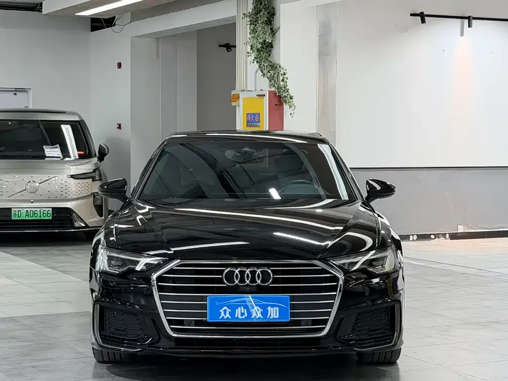 Audi A6L 2022 из CN, фото 2