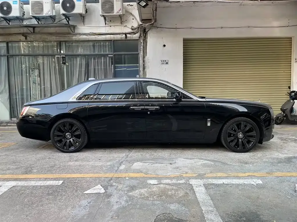 Rolls-Royce Ghost 2025 из CN, фото 8