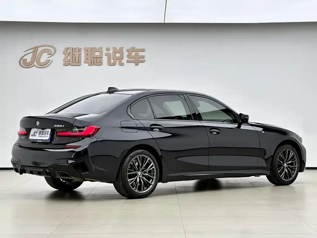 BMW 3 Series 2022 из CN, фото 7