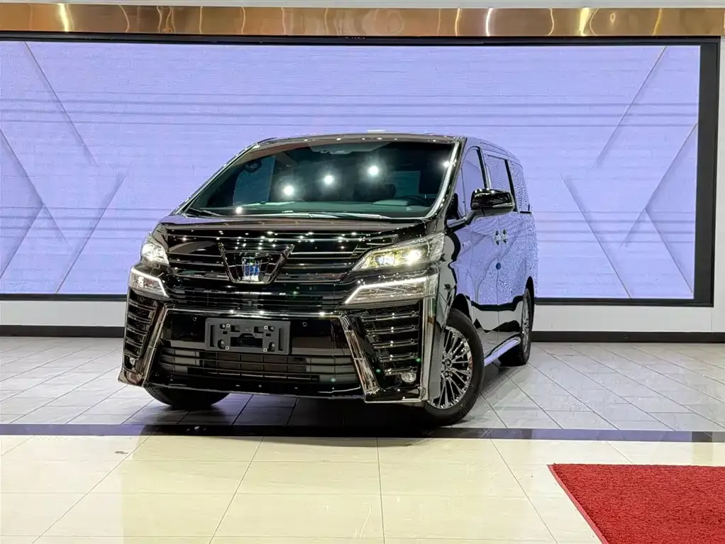 Toyota Vellfire 2023 из CN, фото 1