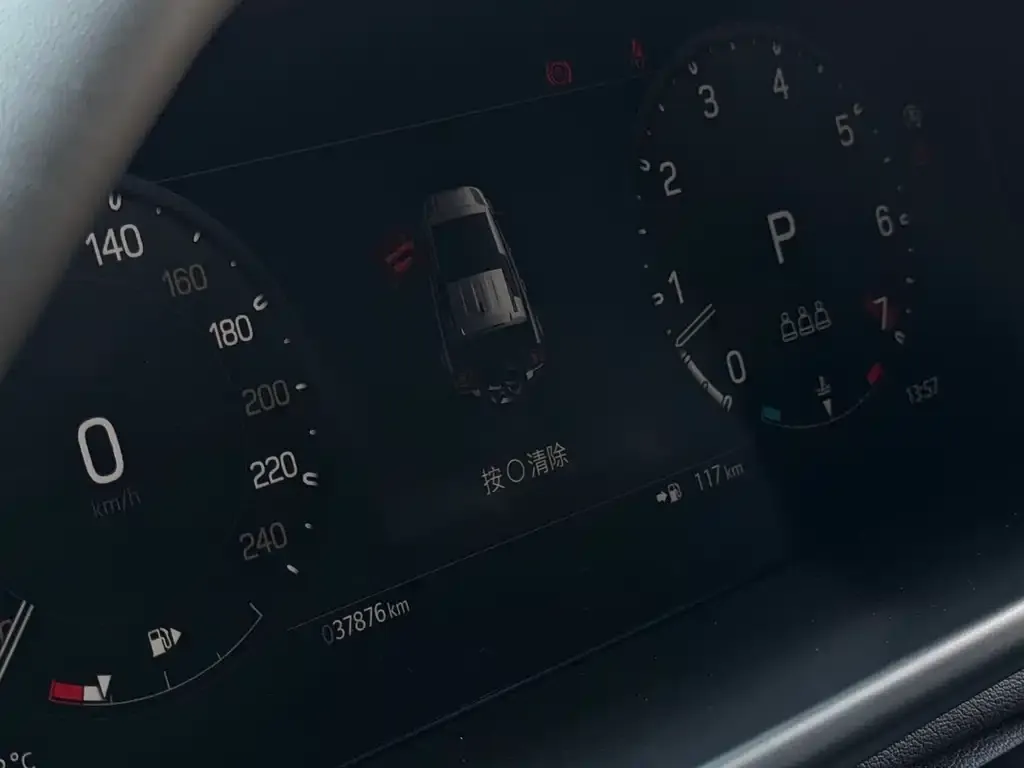 Land Rover Defender 2023 из CN, фото 2