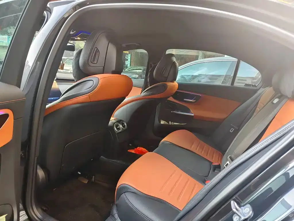 Mercedes-Benz C-Class 2023 из CN, фото 2
