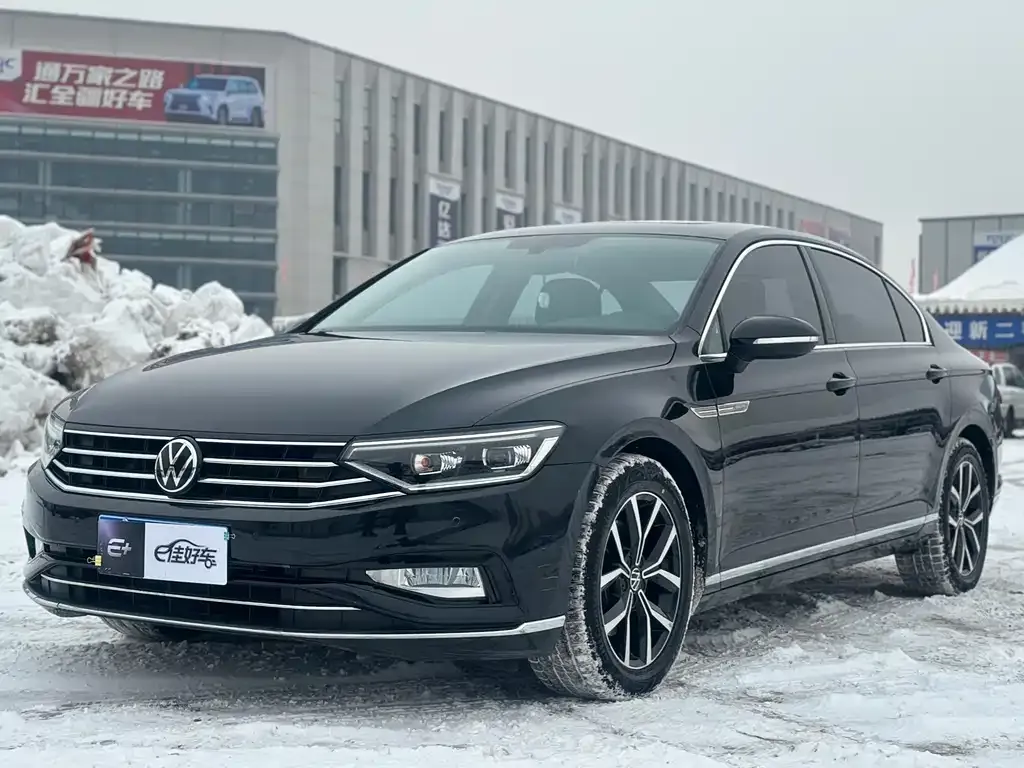 Volkswagen Magotan 2022 из CN, фото 1