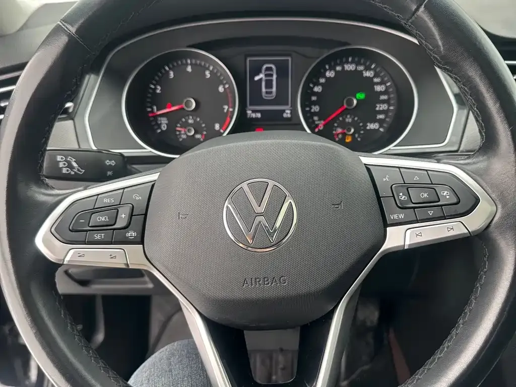 Volkswagen Magotan 2022 из CN, фото 6