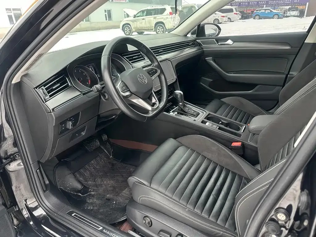 Volkswagen Magotan 2022 из CN, фото 4
