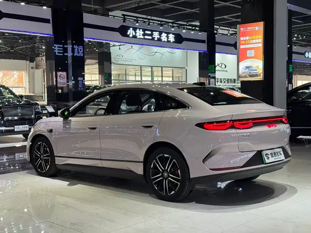 BYD Qin L — фото 7