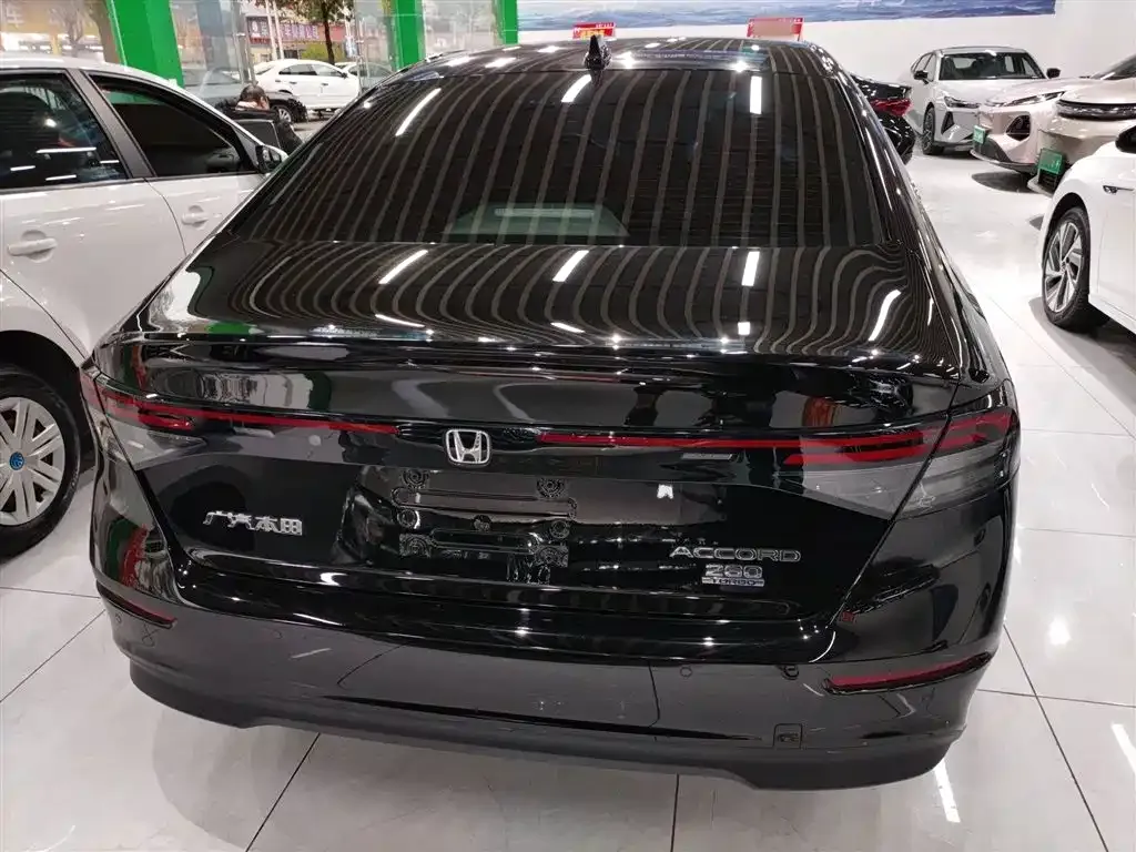 Honda Accord 2024 из CN, фото 2