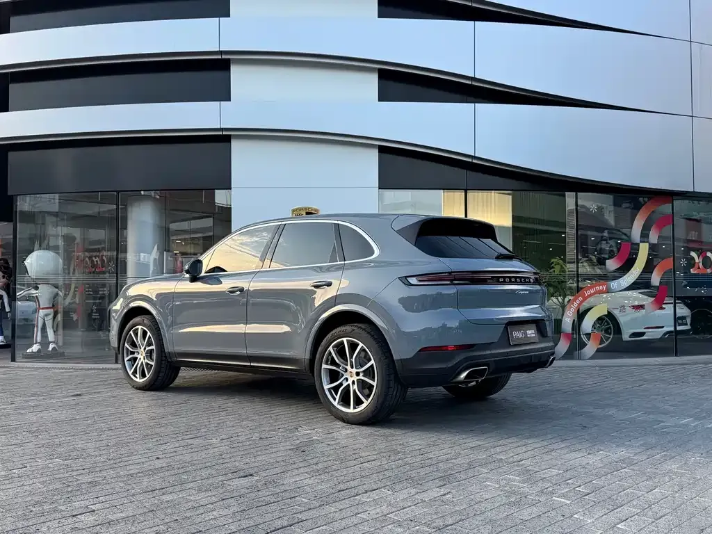 Porsche Cayenne — фото 8