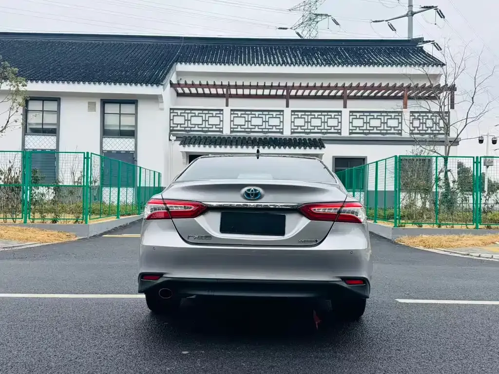 Toyota Camry 2021 из CN, фото 4