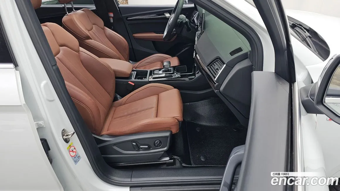 Audi Q5 2021 из KR, фото 10