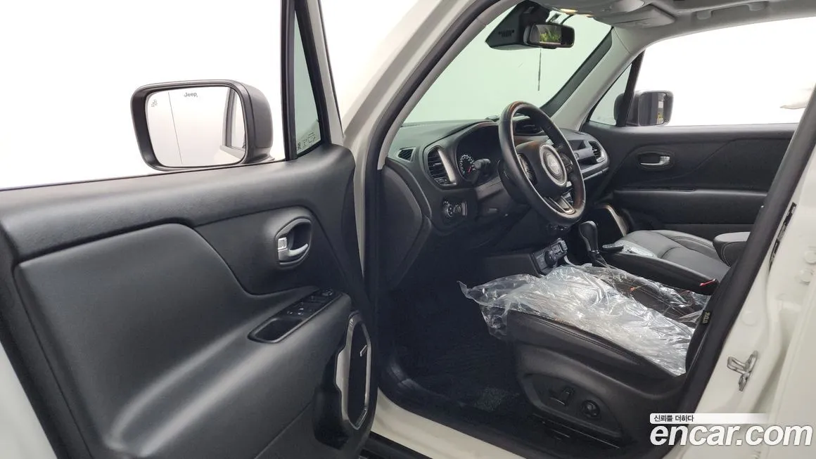 Jeep Renegade 2021 из KR, фото 10