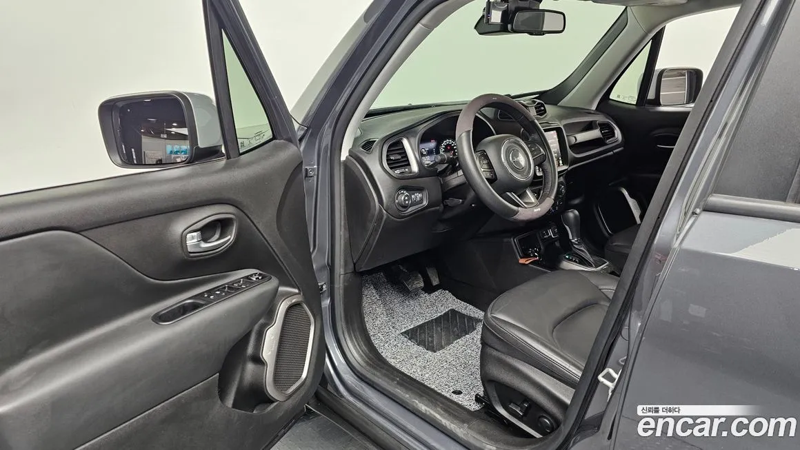 Jeep Renegade 2022 из KR, фото 3