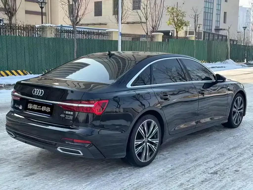 Audi A6L 2022 из CN, фото 4