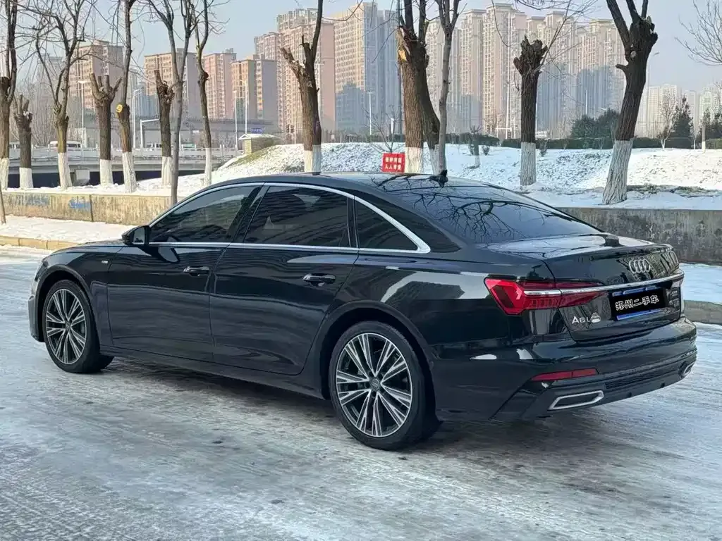Audi A6L 2022 из CN, фото 7
