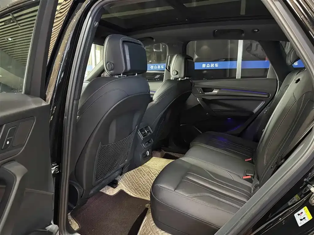 Audi Q5L 2023 из CN, фото 7