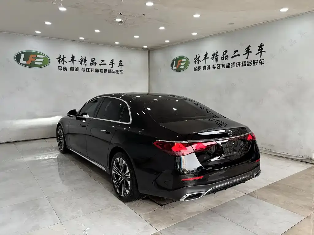 Mercedes-Benz E-Class 2025 из CN, фото 5