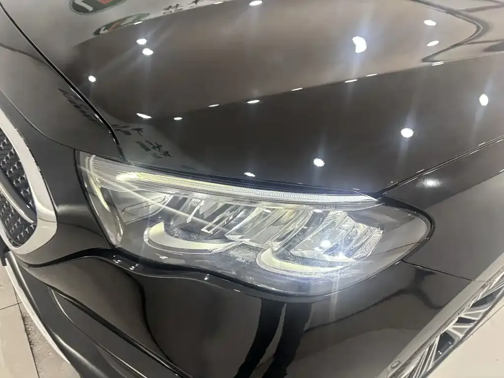 Mercedes-Benz E-Class 2025 из CN, фото 2