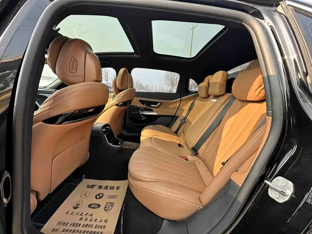 Mercedes-Benz E-Class 2023 из CN, фото 3