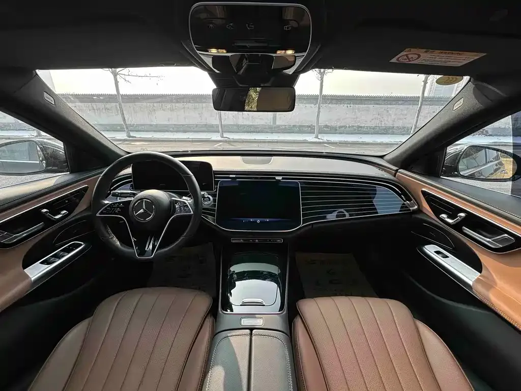 Mercedes-Benz E-Class 2023 из CN, фото 4