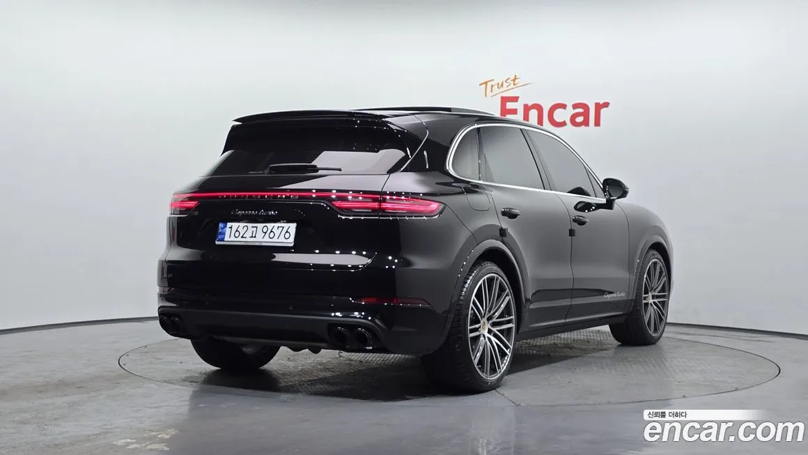 Porsche Cayenne 2023 из KR, фото 4