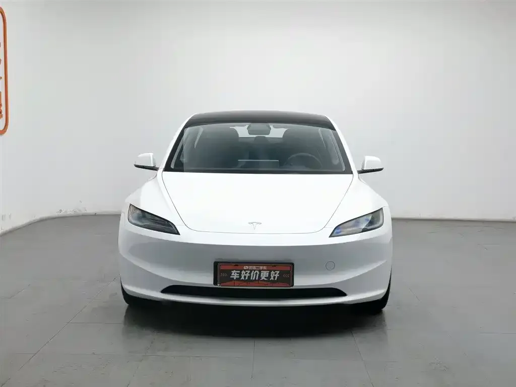 Tesla Model 3 2023 из CN, фото 6
